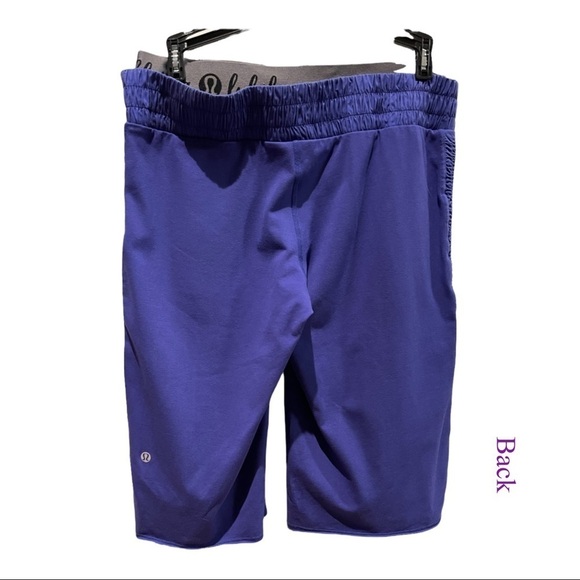 Womens Lululemon Royal Blue  Pranotthana Crop Capri Pants Size 8. - Picture 3 of 5